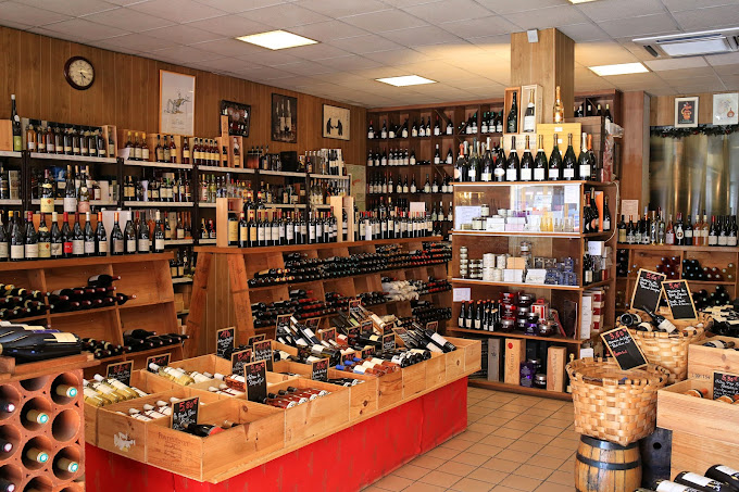 La Vinothèque Cannes La Bocca