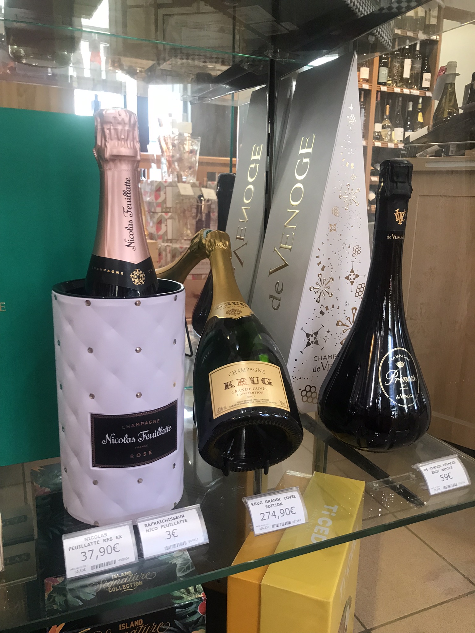 Champagnes et vins Nicolas