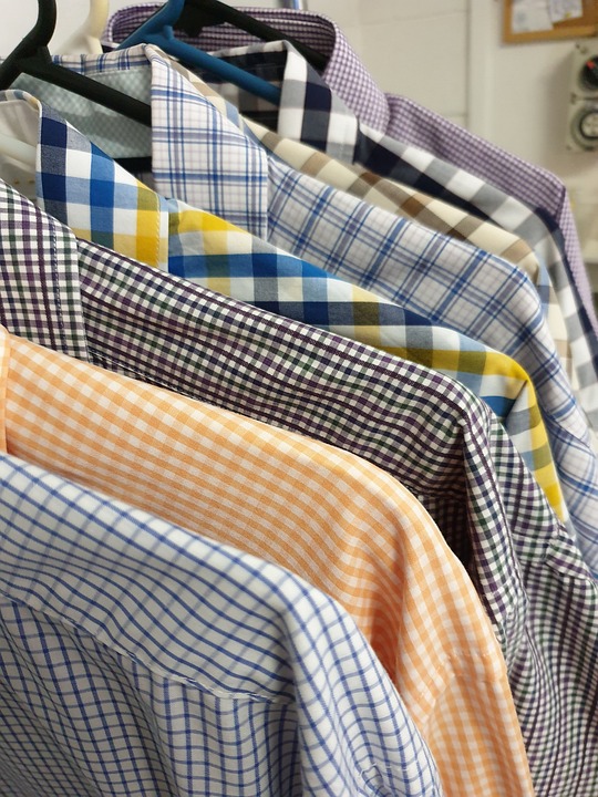 Chemises entretenues par Top Pressing